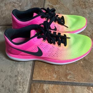 Nike Flex 2016 Run